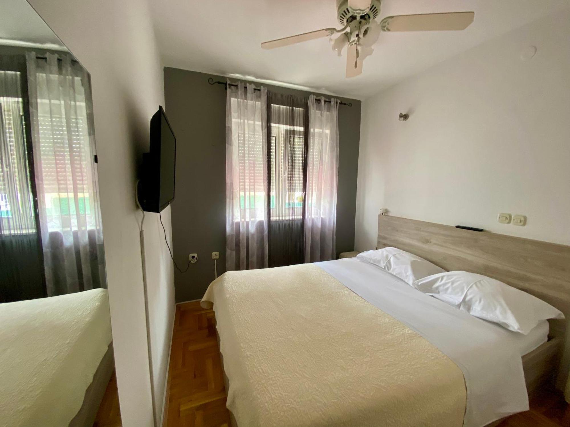 Apartman Miriam ザダル エクステリア 写真